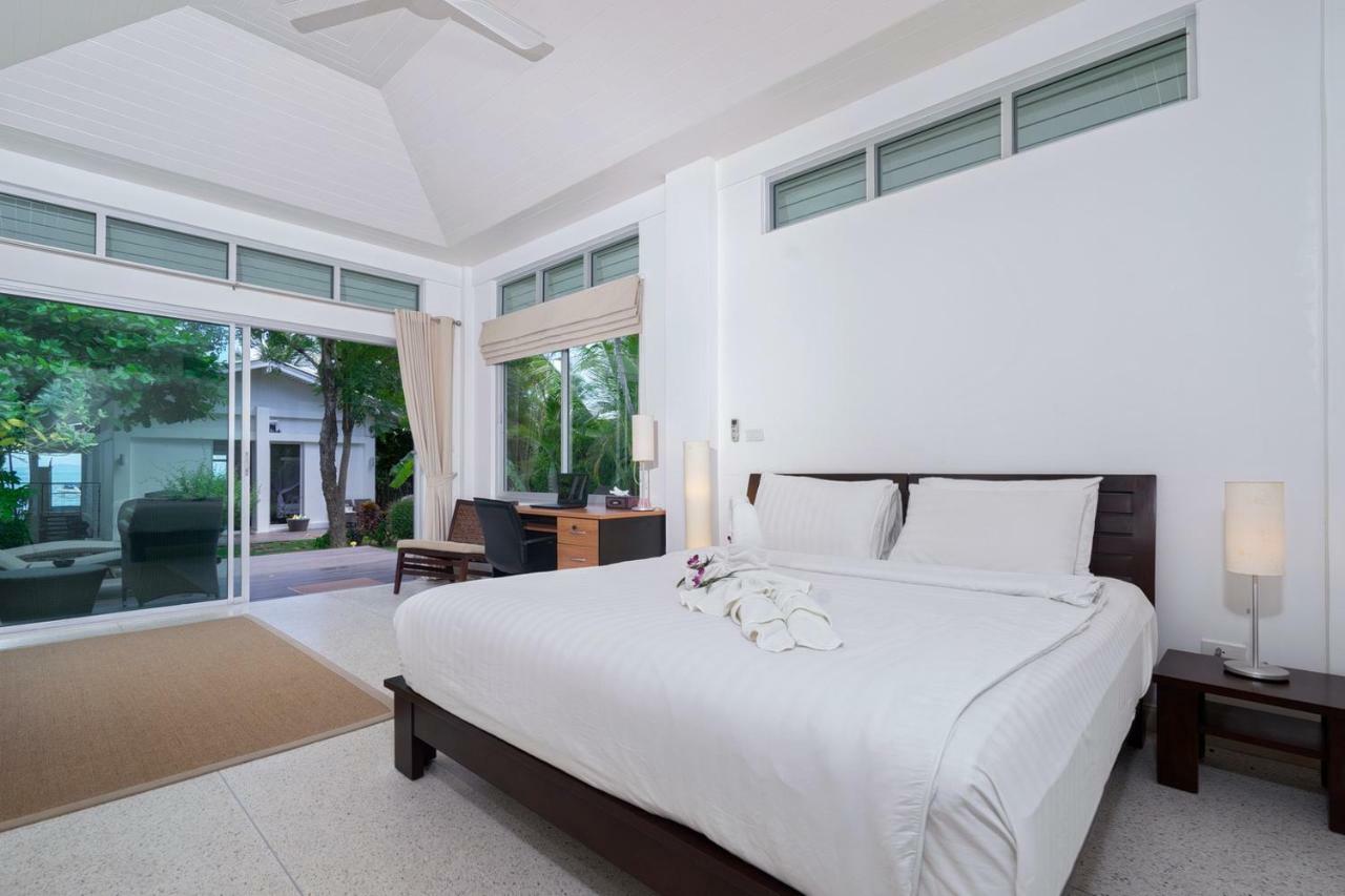 Ban Mok Talay Beachfront Villa Банг-Рак Экстерьер фото